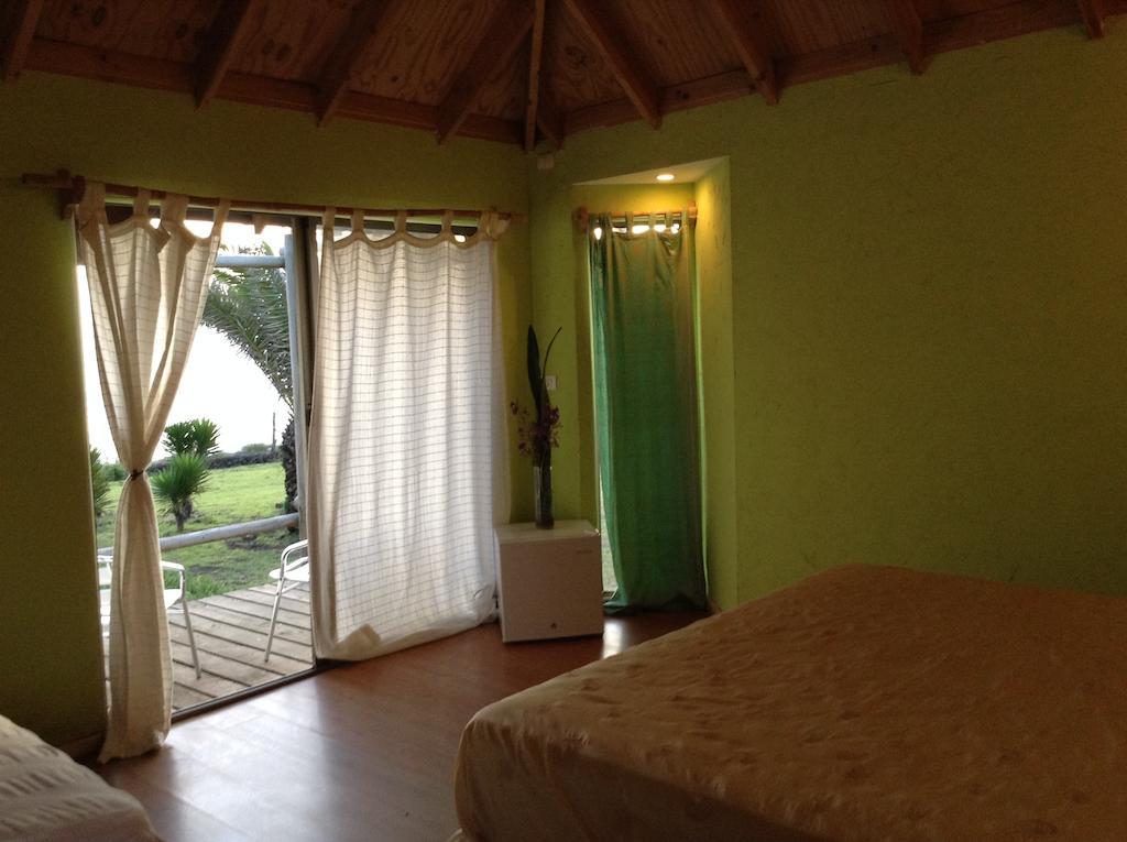 Mahia Hotel & Resto Hanga Roa Cameră foto